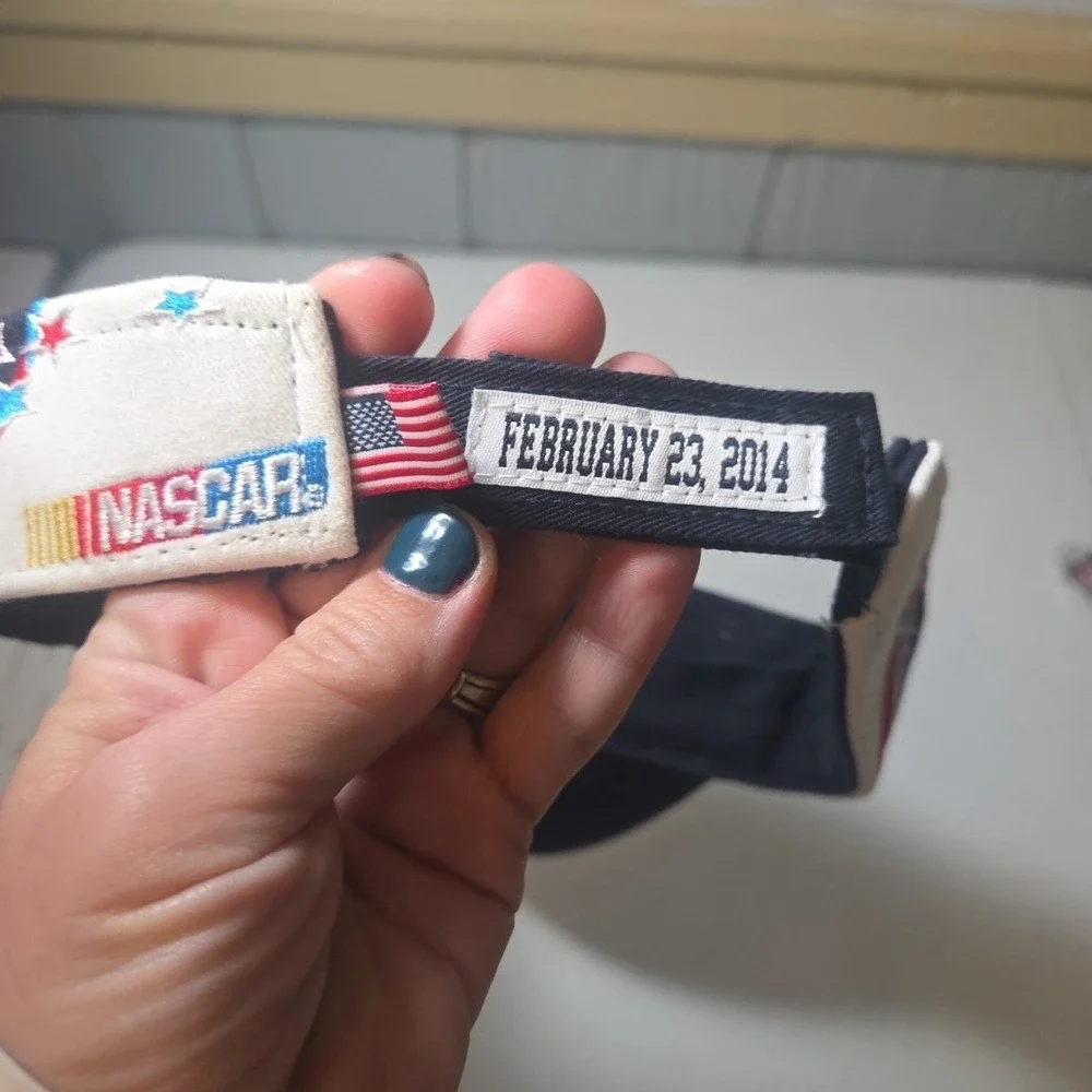 Daytona 500 56th Annual 2014 The Great American Race NASCAR Visor Shooting Stars